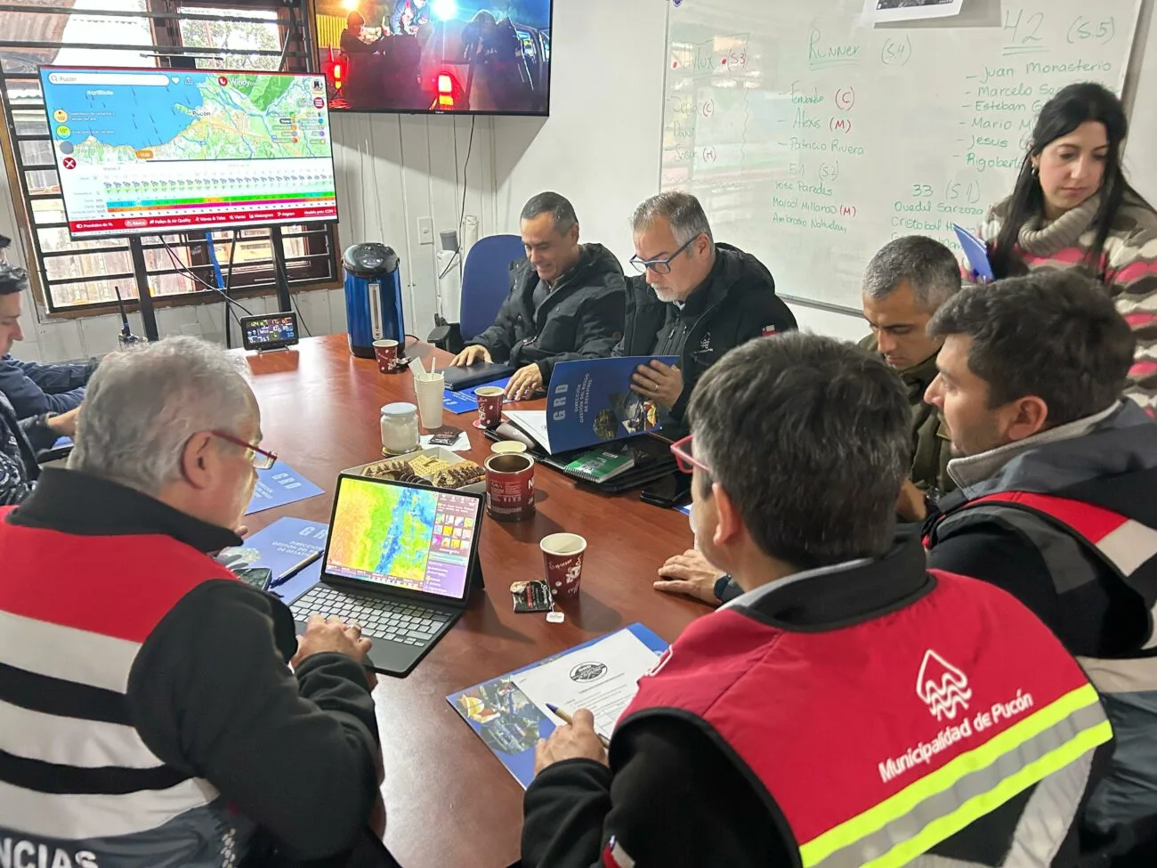 Equipos de emergencia se coordinan ante el fuerte “río atmosférico” – Website de la Municipalidad de Pucón